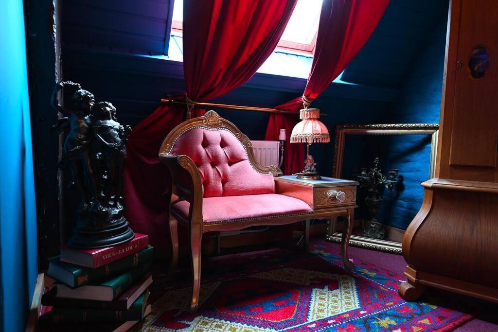 Charme Baroque/sejour Romantique * Mons (Bergen)